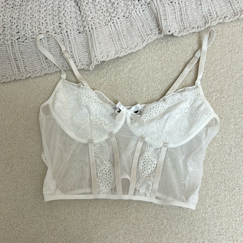 White lace crop top